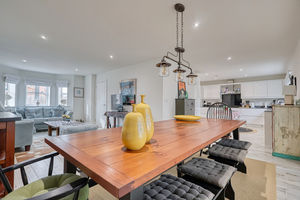 Diner- click for photo gallery